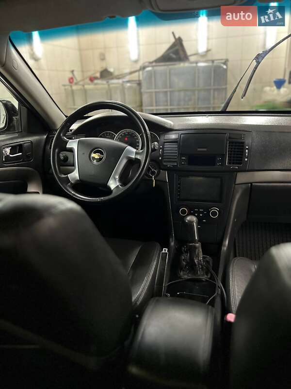 Седан Chevrolet Epica 2007 в Нікополі