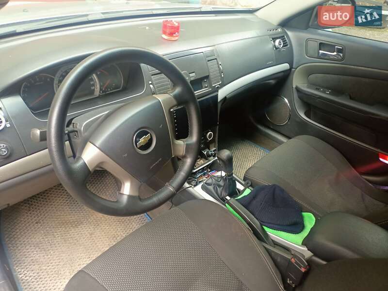 Седан Chevrolet Epica 2006 в Запорожье