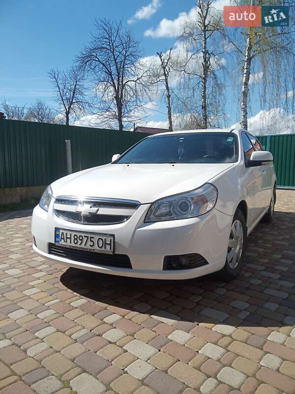 Седан Chevrolet Epica 2007 в Миргороді