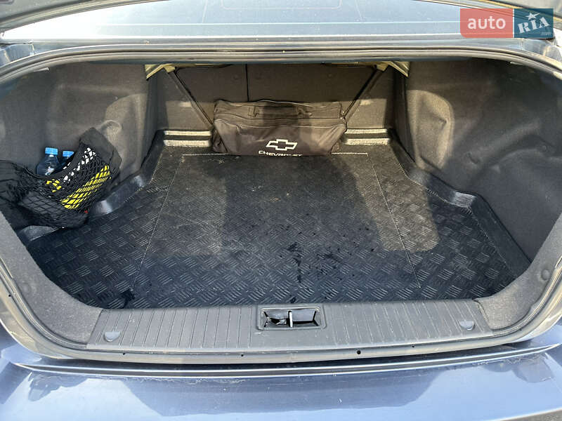 Седан Chevrolet Epica 2008 в Львове