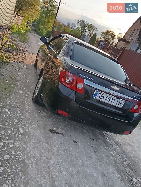 Седан Chevrolet Epica 2008 в Хмільнику