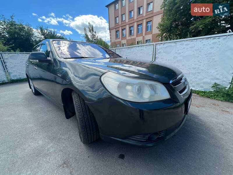 Седан Chevrolet Epica 2008 в Мироновке