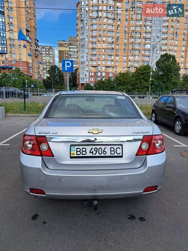 Седан Chevrolet Epica 2008 в Киеве