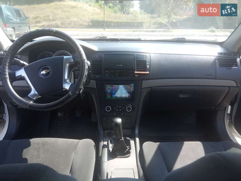 Седан Chevrolet Epica 2007 в Вараше