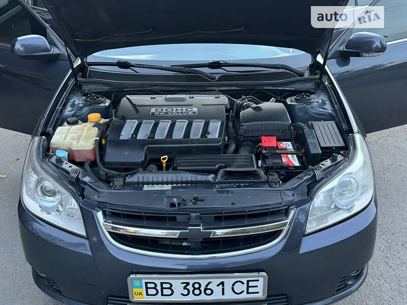 Седан Chevrolet Epica 2007 в Днепре
