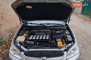 Седан Chevrolet Epica 2008 в 