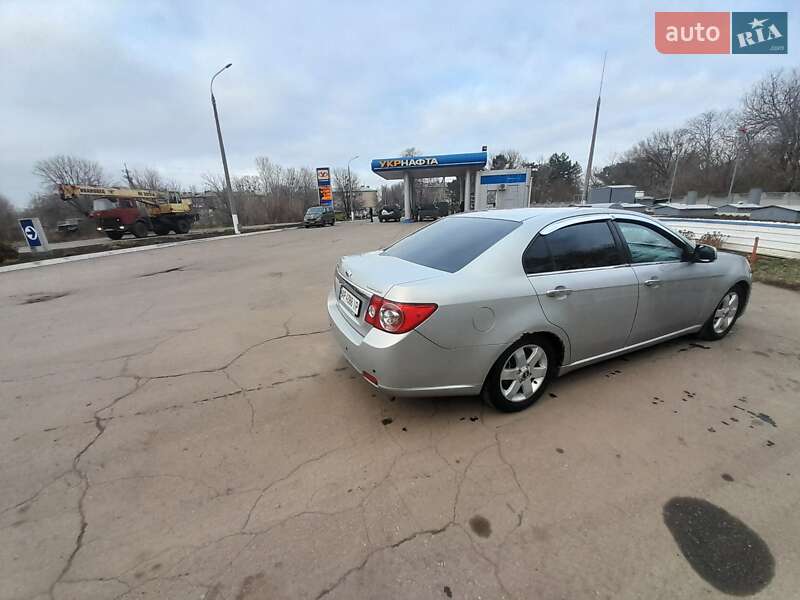 Седан Chevrolet Epica 2006 в Запоріжжі