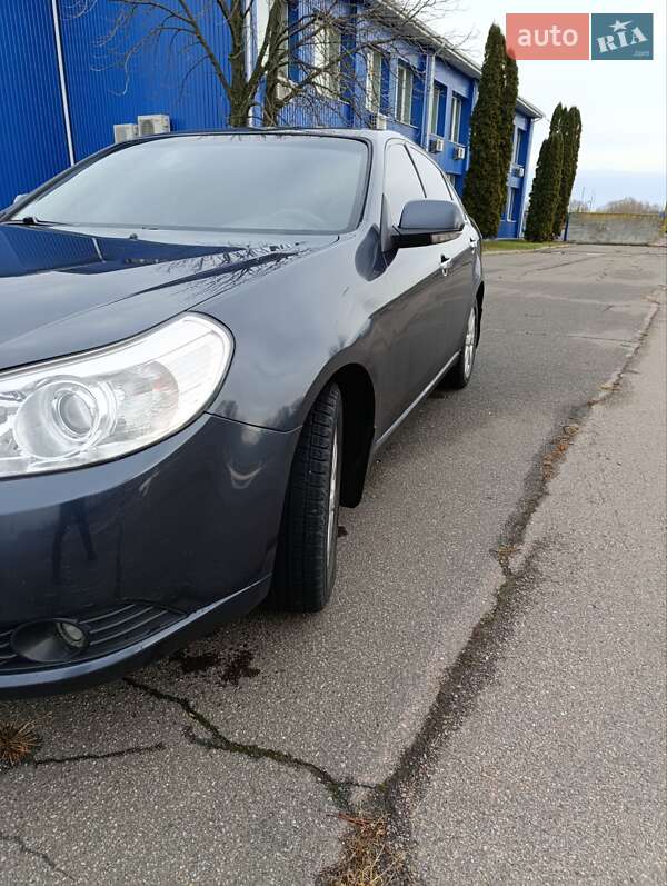Седан Chevrolet Epica 2009 в Борисполе