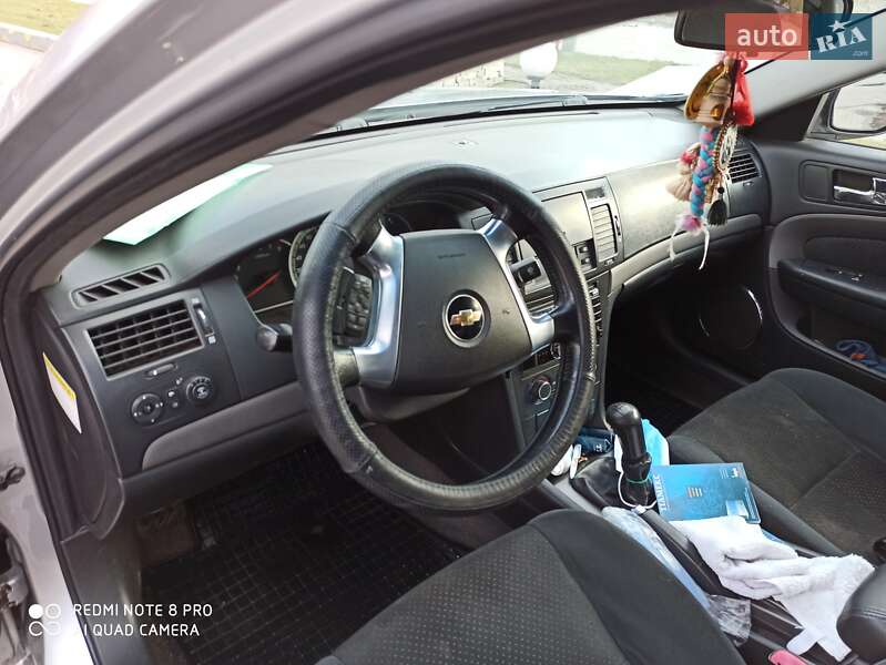 Седан Chevrolet Epica 2009 в Вижнице