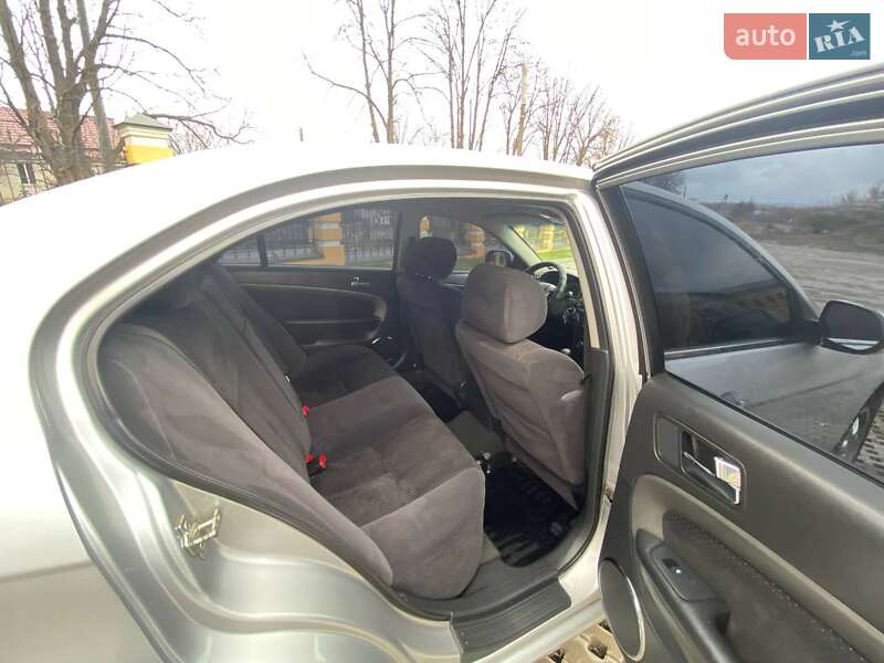 Седан Chevrolet Epica 2007 в Тульчине