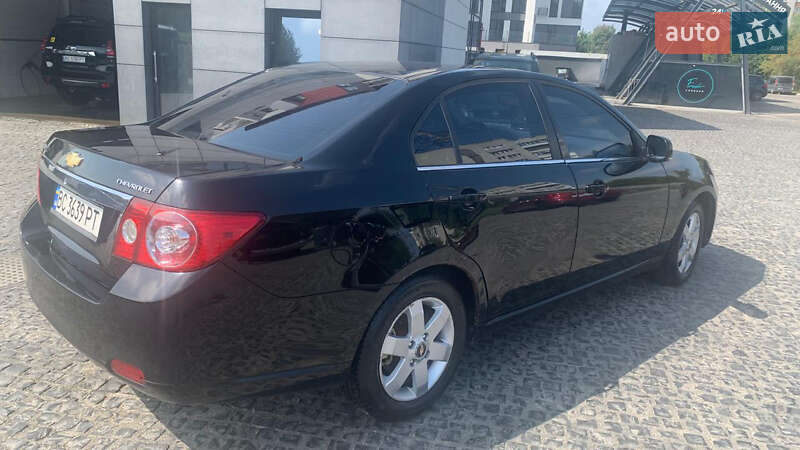 Седан Chevrolet Epica 2007 в Львове