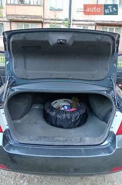 Седан Chevrolet Epica 2007 в 