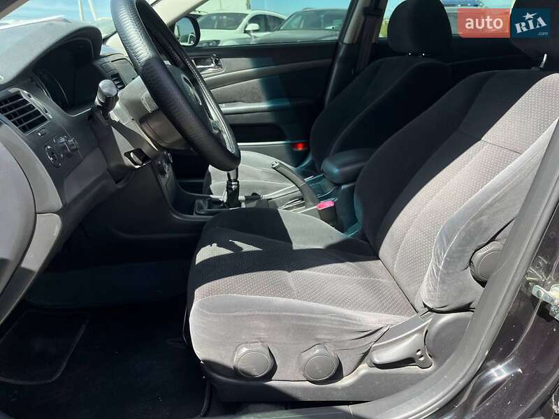 Седан Chevrolet Epica 2009 в Львові