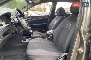Седан Chevrolet Epica 2007 в 