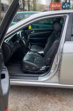 Седан Chevrolet Epica 2007 в 