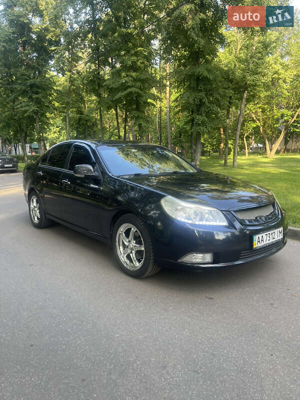 Седан Chevrolet Epica 2009 в Киеве