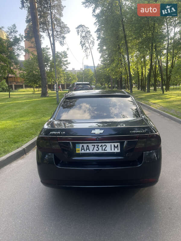 Седан Chevrolet Epica 2009 в Киеве