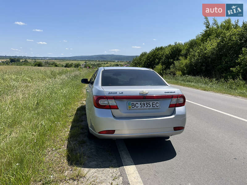 Седан Chevrolet Epica 2009 в Бориславі