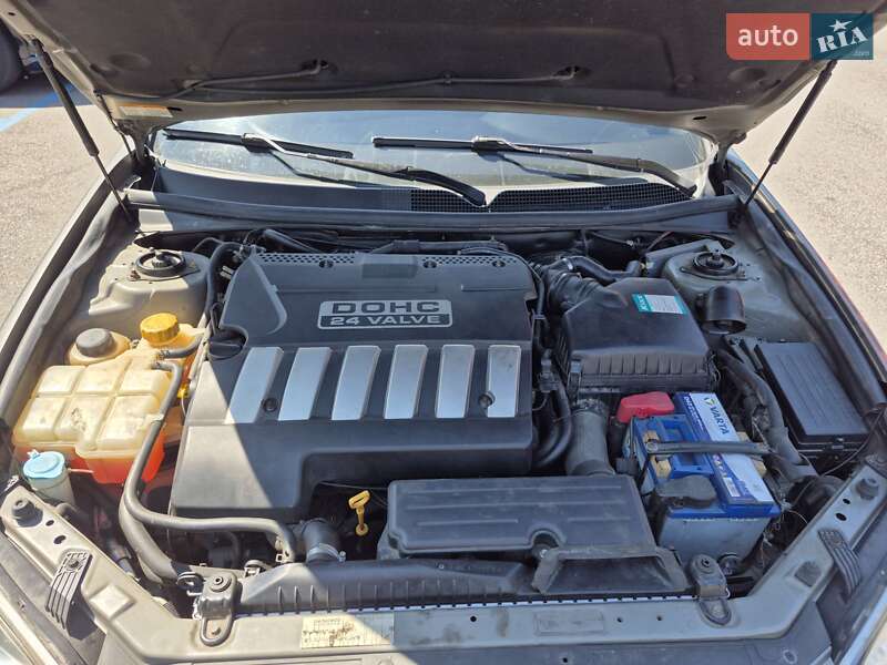 Седан Chevrolet Epica 2007 в Киеве