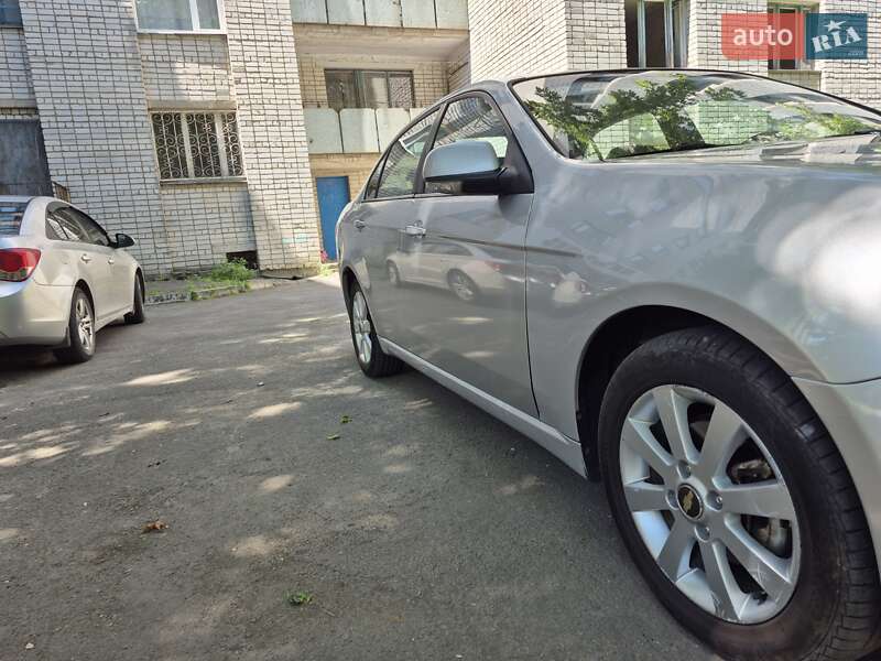 Седан Chevrolet Epica 2011 в Светловодске