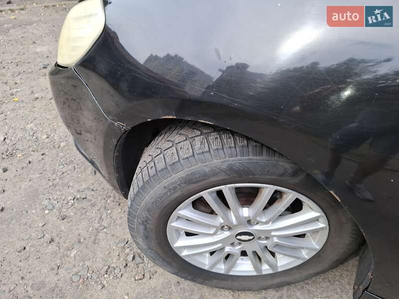 Седан Chevrolet Epica 2008 в Києві