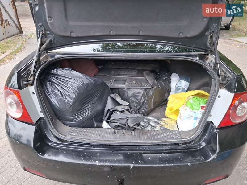 Седан Chevrolet Epica 2008 в Києві