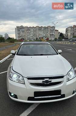 Седан Chevrolet Epica 2011 в Киеве