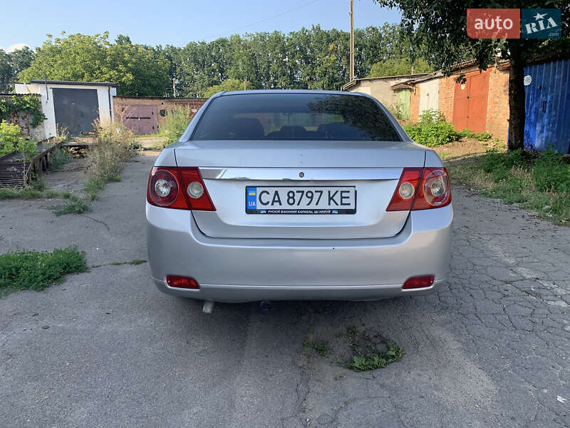 Седан Chevrolet Epica 2008 в Умани