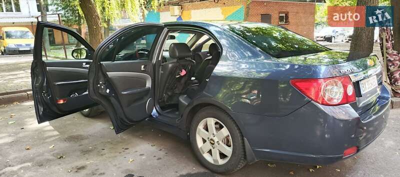 Седан Chevrolet Epica 2007 в Хмельницькому