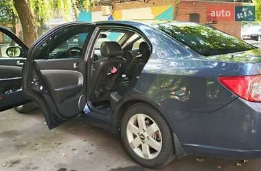 Седан Chevrolet Epica 2007 в 