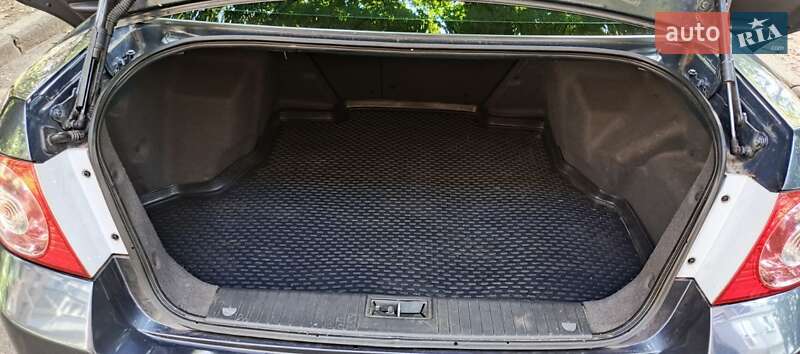 Седан Chevrolet Epica 2007 в Хмельницькому