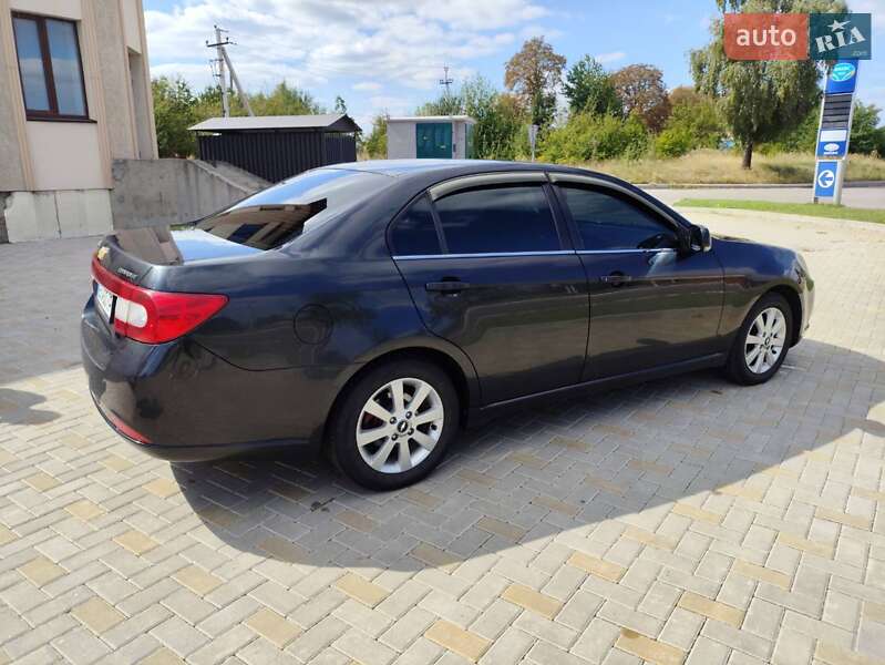 Седан Chevrolet Epica 2008 в Гайсине