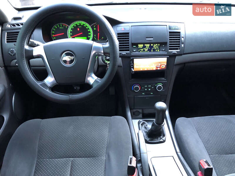 Седан Chevrolet Epica 2007 в Сумах