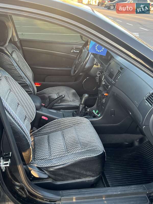 Седан Chevrolet Epica 2007 в Києві фото 11 Седан Chevrolet Epica 2007 в Києві