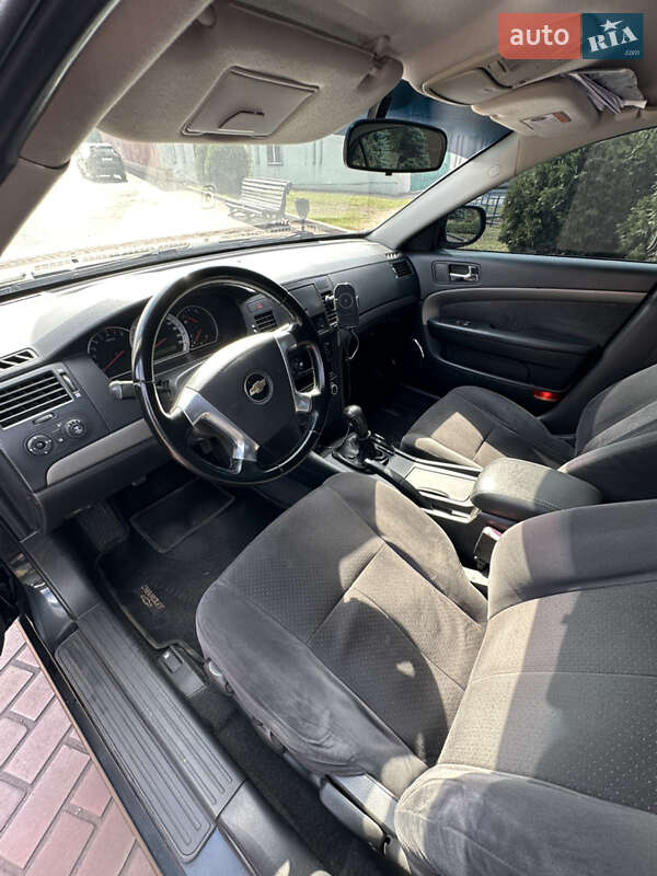 Седан Chevrolet Epica 2008 в Днепре