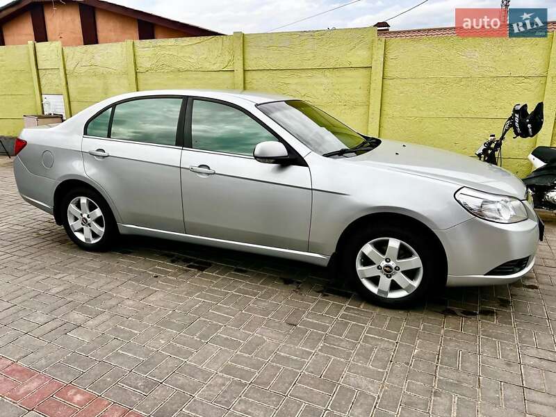 Седан Chevrolet Epica 2008 в Николаеве