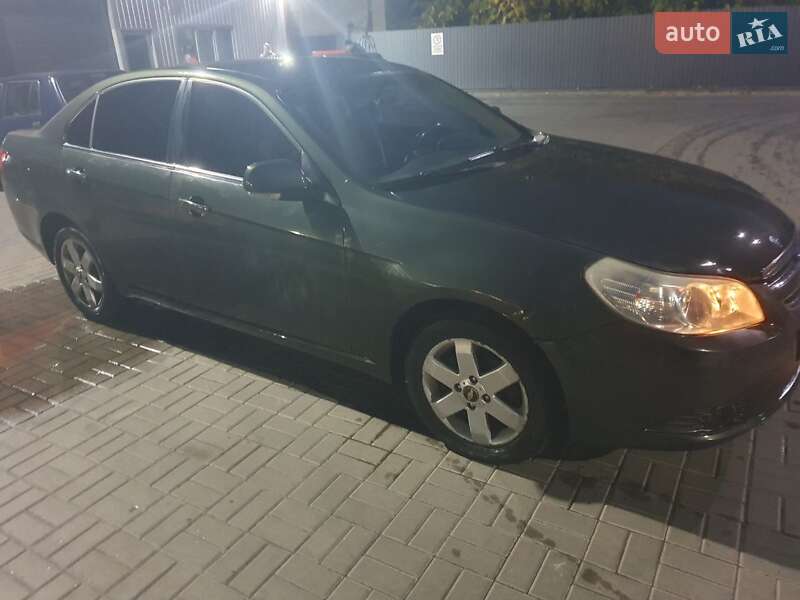 Седан Chevrolet Epica 2007 в Переяславе