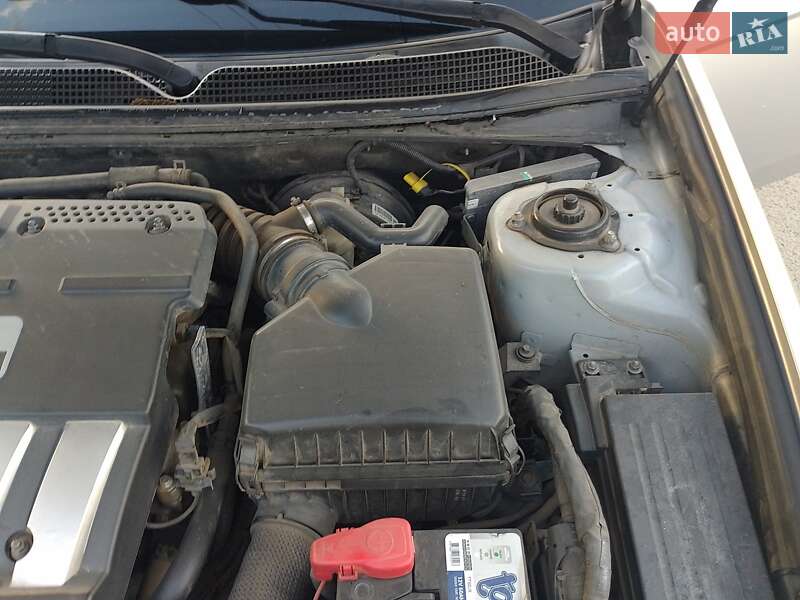 Седан Chevrolet Epica 2006 в Запоріжжі