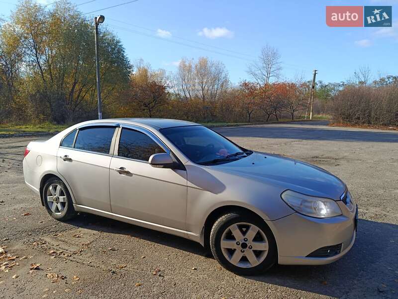 Седан Chevrolet Epica 2008 в Киеве
