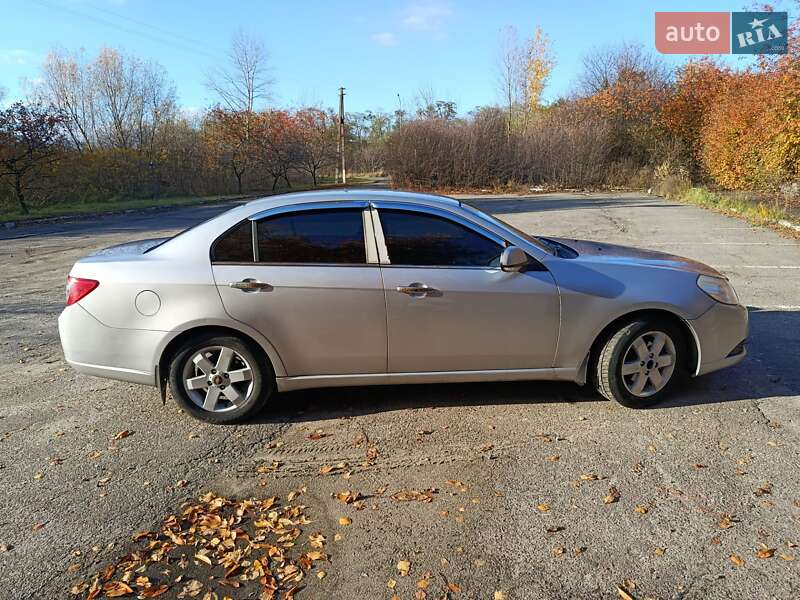 Седан Chevrolet Epica 2008 в Киеве