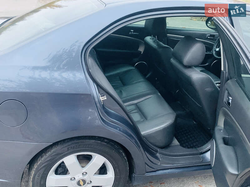 Седан Chevrolet Epica 2008 в Горишних Плавнях