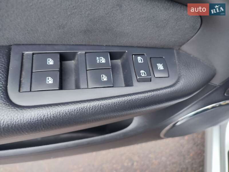 Седан Chevrolet Epica 2011 в Киеве