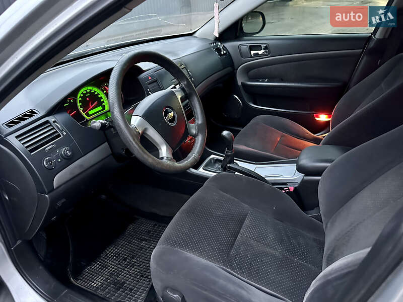 Седан Chevrolet Epica 2007 в Кропивницькому