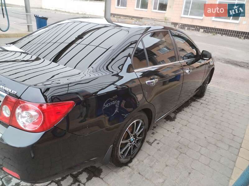 Седан Chevrolet Epica 2008 в Полтаве