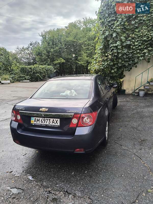 Седан Chevrolet Epica 2008 в Житомире