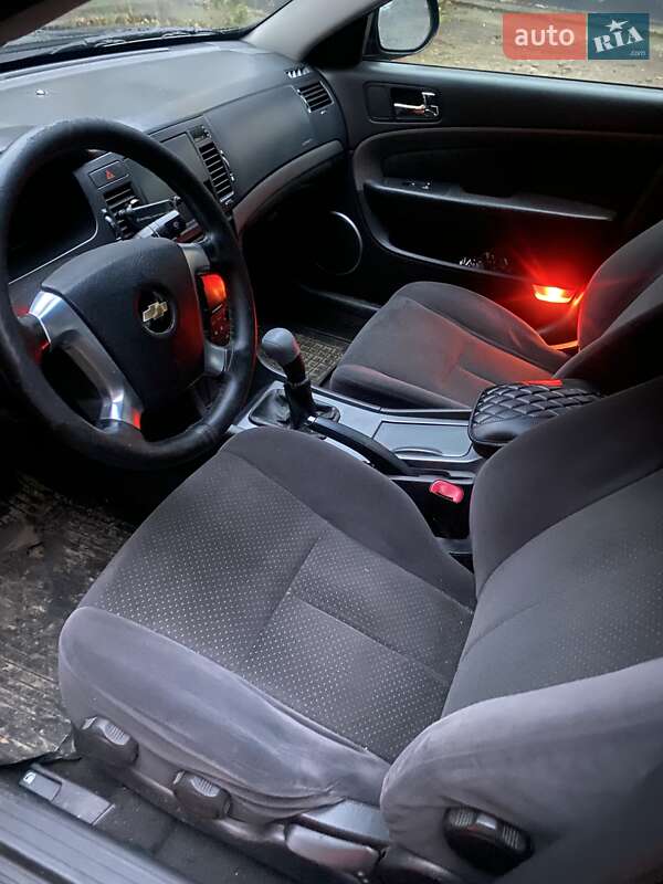 Седан Chevrolet Epica 2008 в Дніпрі