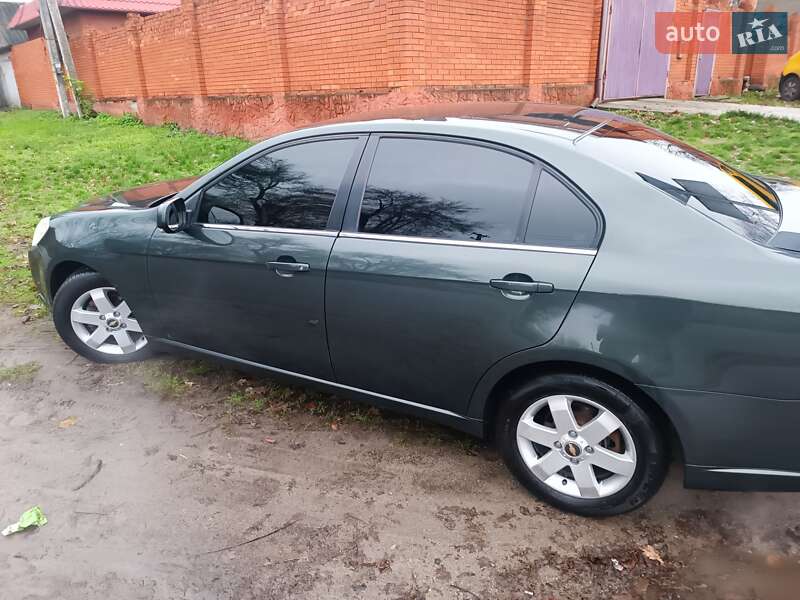 Седан Chevrolet Epica 2006 в Днепре