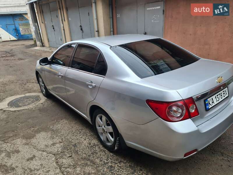 Седан Chevrolet Epica 2008 в Києві