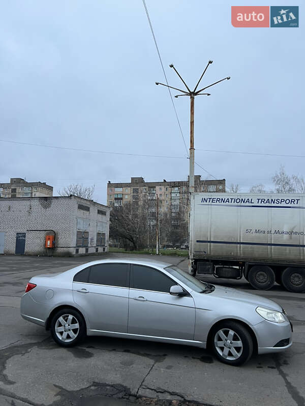 Седан Chevrolet Epica 2007 в Кривому Розі