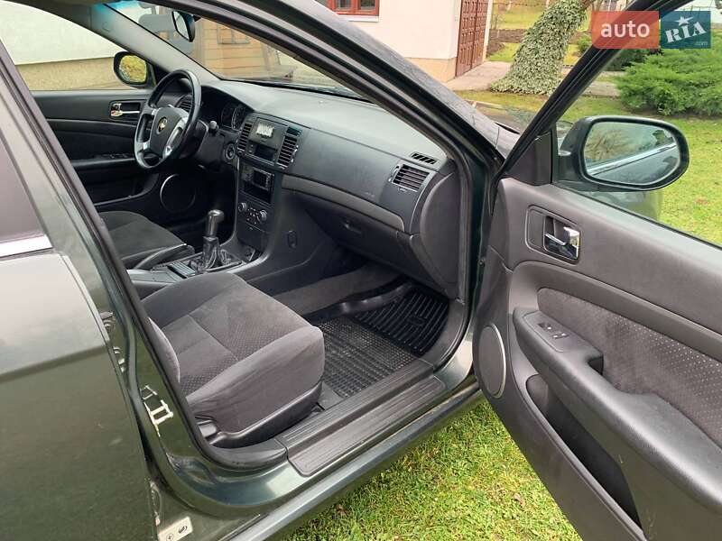 Седан Chevrolet Epica 2008 в Львові